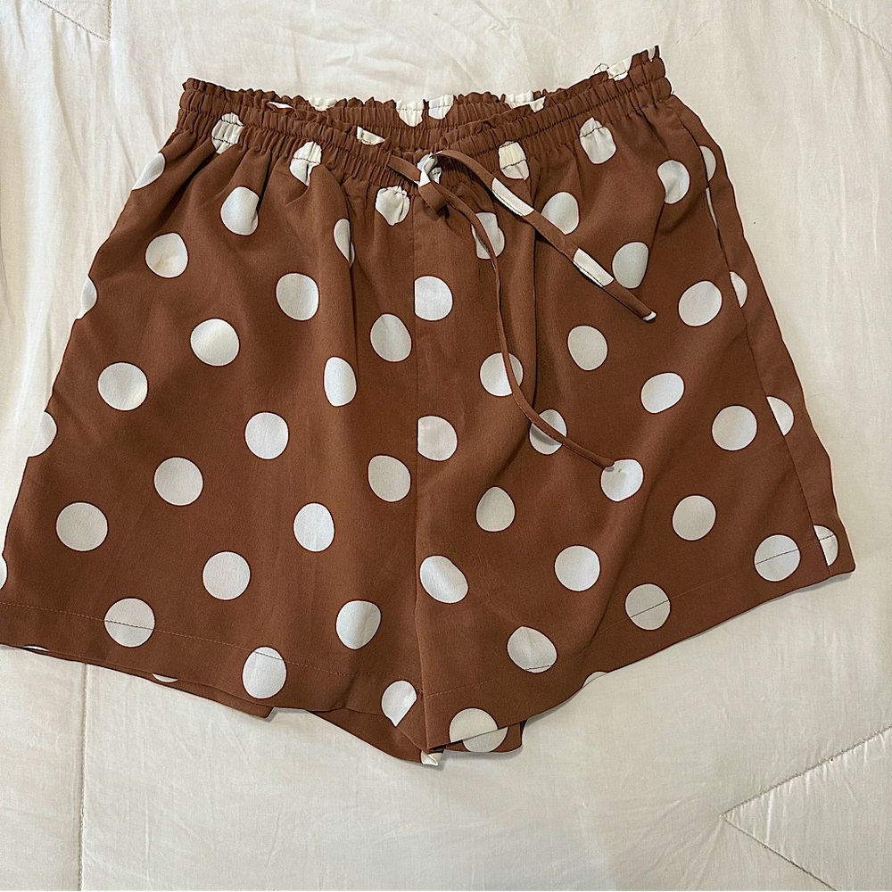 Polka dot shorts